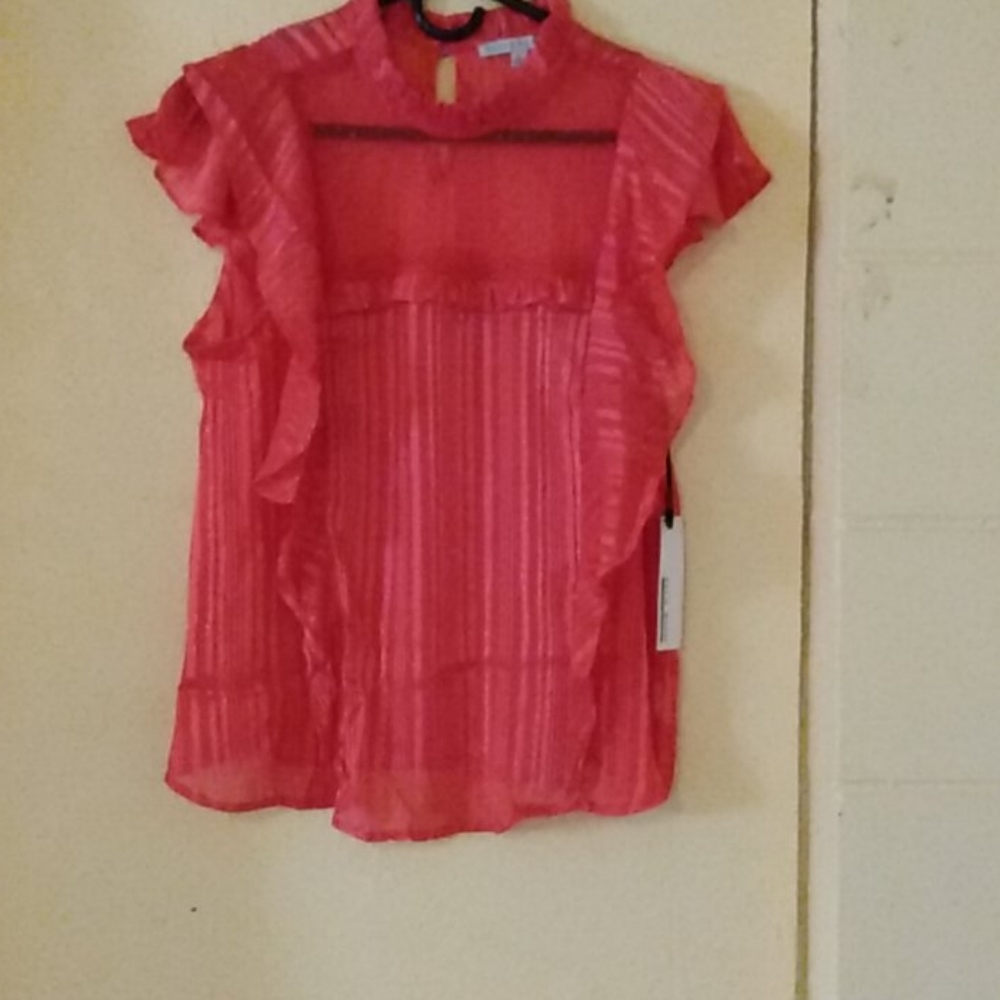 Short Sleeve Ruffle Shadow Top